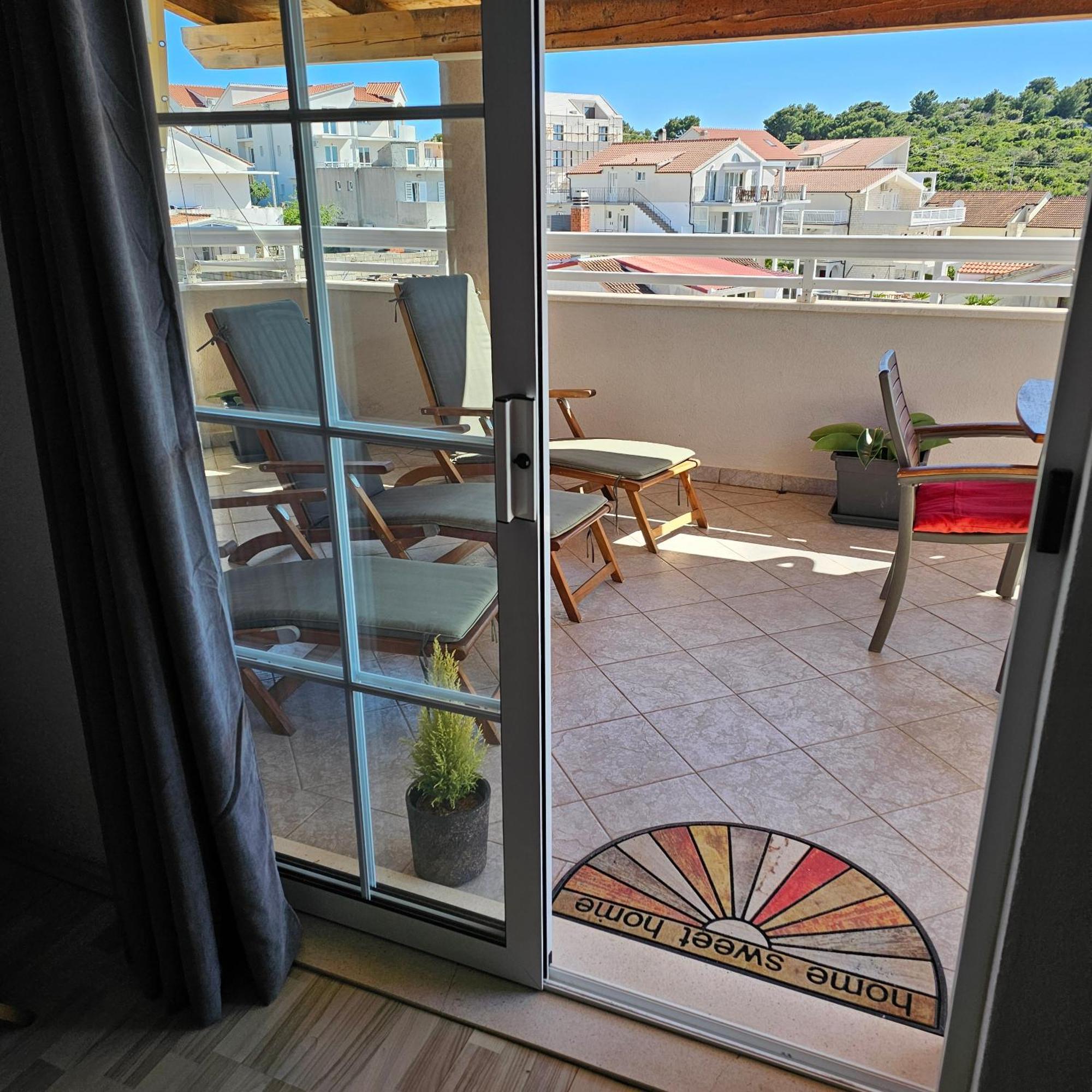 Apartment Kokolo Sea View Hvar Hvar Town Exteriör bild